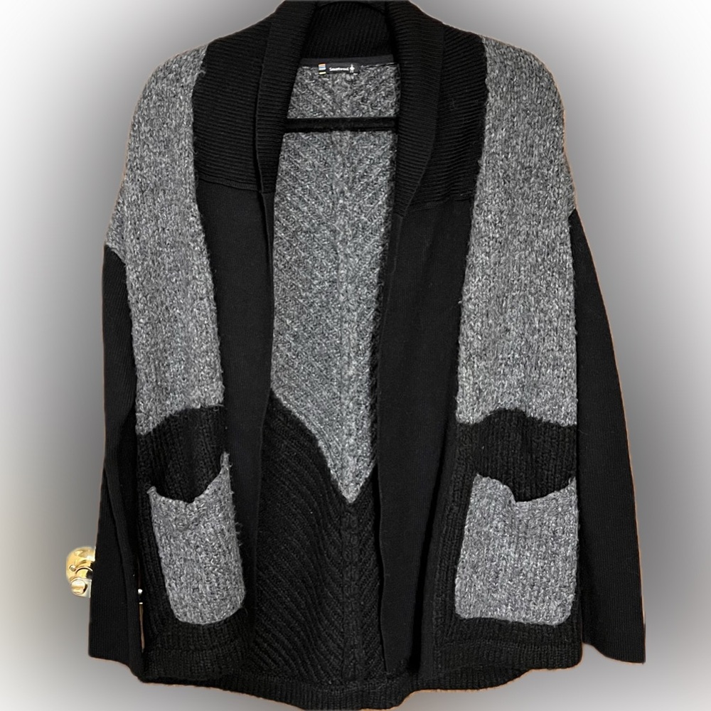 Smartwool Black and Gray Cardigan